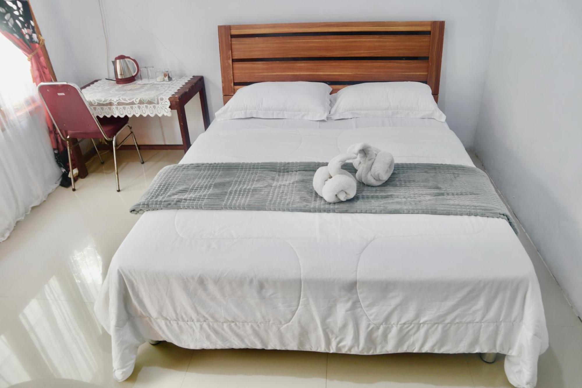 Tarsius Home Stay Rinondoran Exterior foto